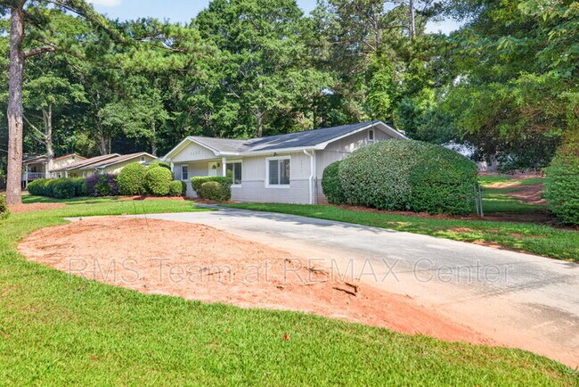 Photo - 4905 Annistown Rd