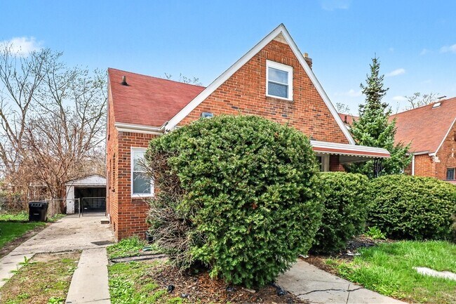 Photo - 16605 Freeland St