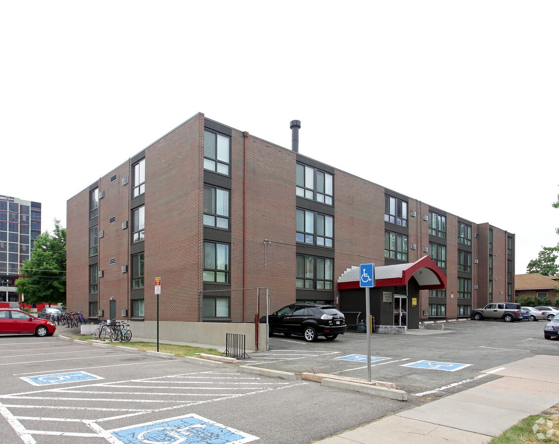 Photo - University Place Apartments