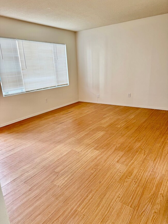 Photo - Charming Two Bed in North Park