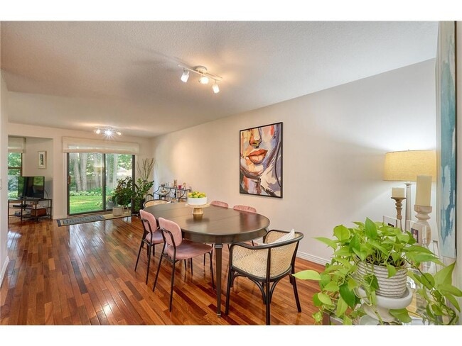 Photo - 3120 Dean Ct