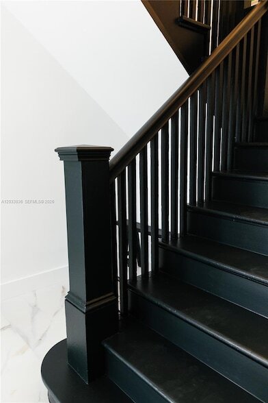 Photo - 403 SW 12th Ave Unit 3