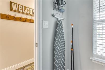 Photo - 825 Juno Ln