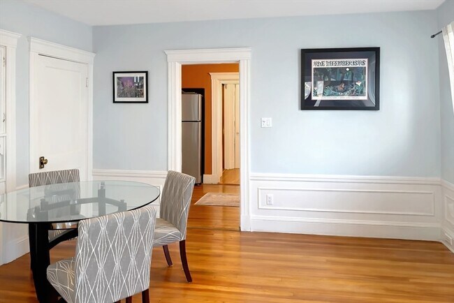 Photo - 15 Adelaide St Unit 1R