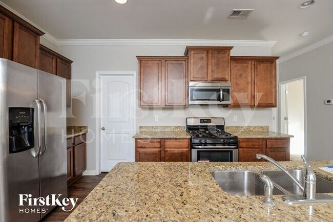 Photo - 387 W Park Dr