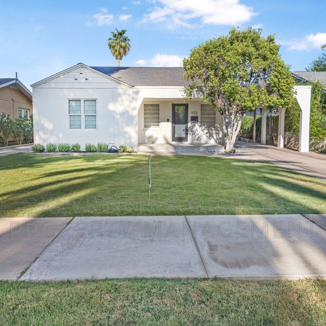 Charming Historic 3-Bed / 2-Bath Home Near... - Charming Historic 3-Bed / 2-Bath Home Near...