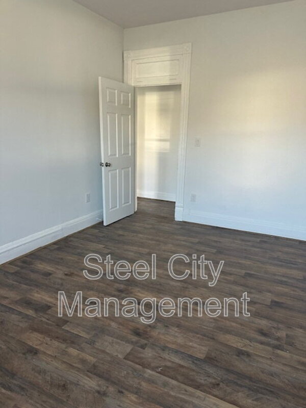 Photo - 211 S 7th St Unidad A