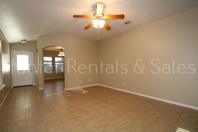 505 Vega Ln
