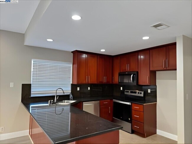 Photo - 6221 Potrero Dr House