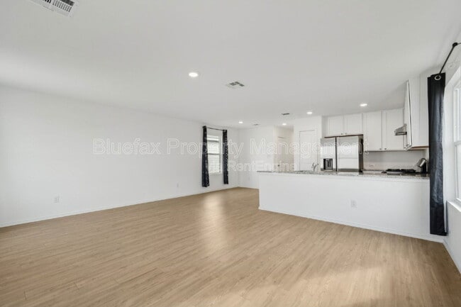 Photo - 7228 Pasture Run