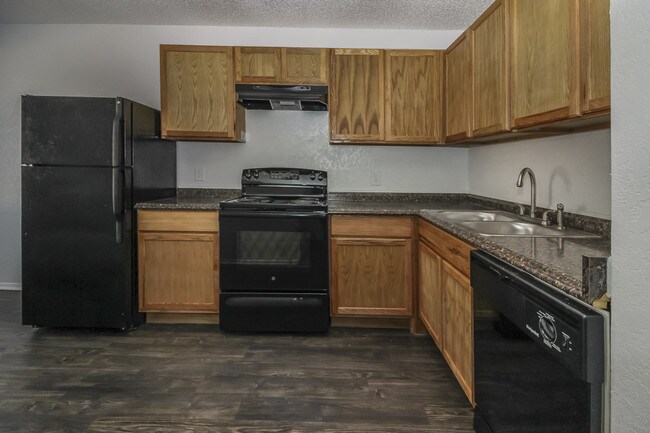 Photo - Columbia Villas