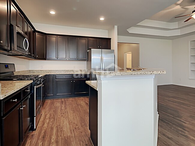 Photo - 8042 Regency Elm Dr