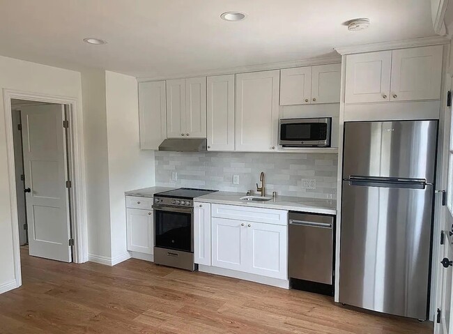 3509 Walnut Ave Unit 1