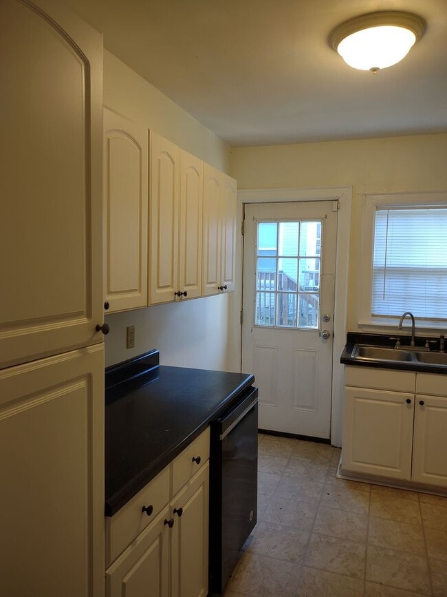 Photo - Adorable Two Bedroom Home in Edgewood!