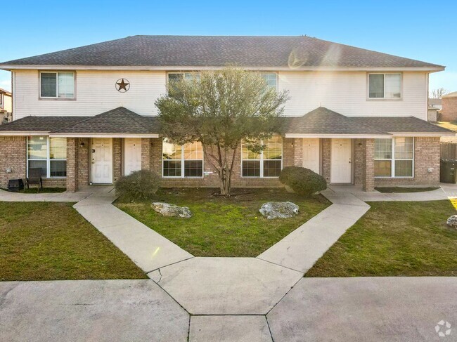 Building Photo - 4102 Terri Linn Dr Rental
