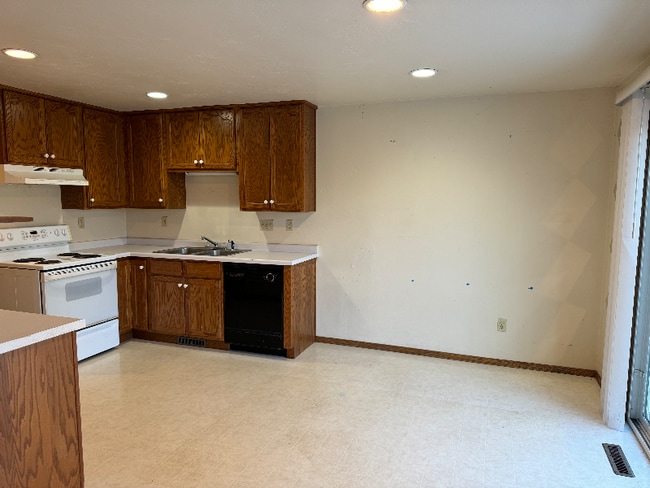 Photo - 706 Parkview Rd Unidad 706