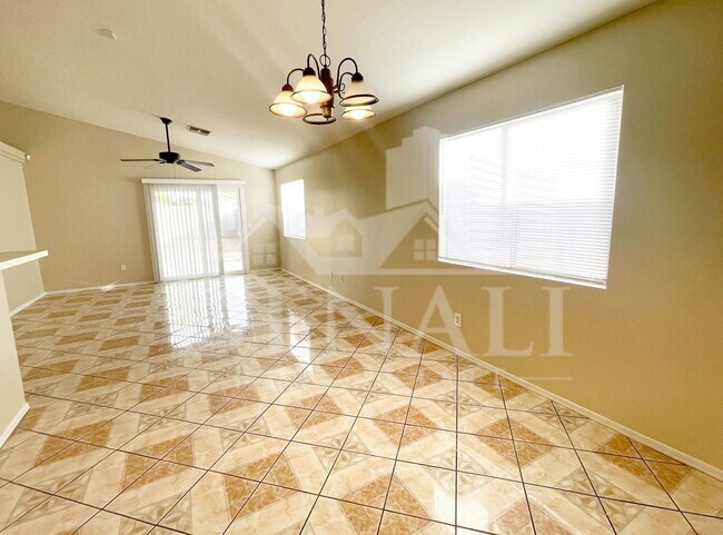 Photo - 8930 W Catalina Dr