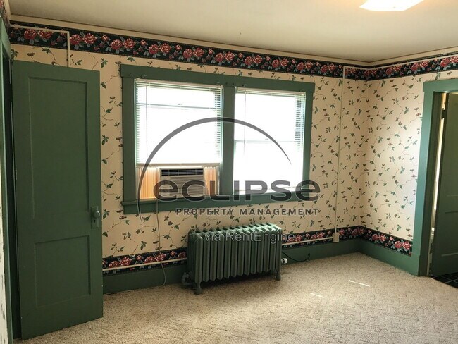 Photo - 711 2nd St Unit 4