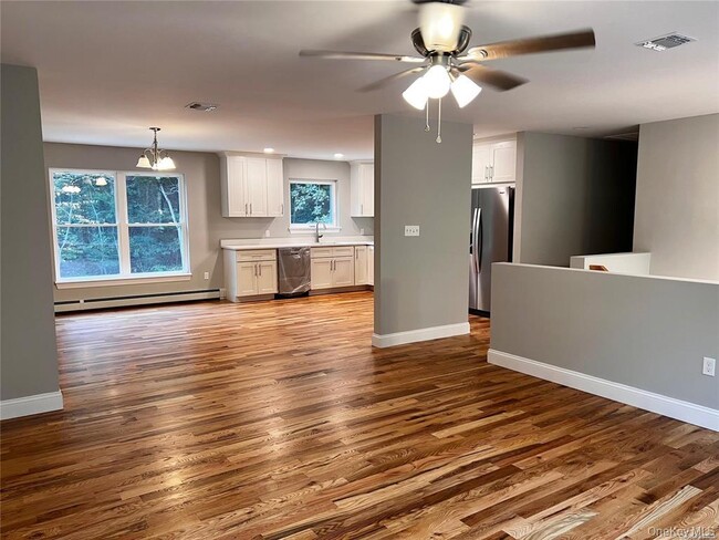 Photo - 158 Norfleet Ln