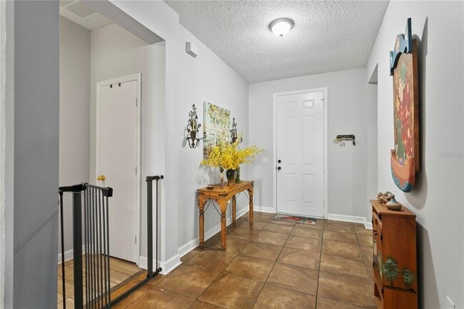 Photo - 1010 Elderberry Dr