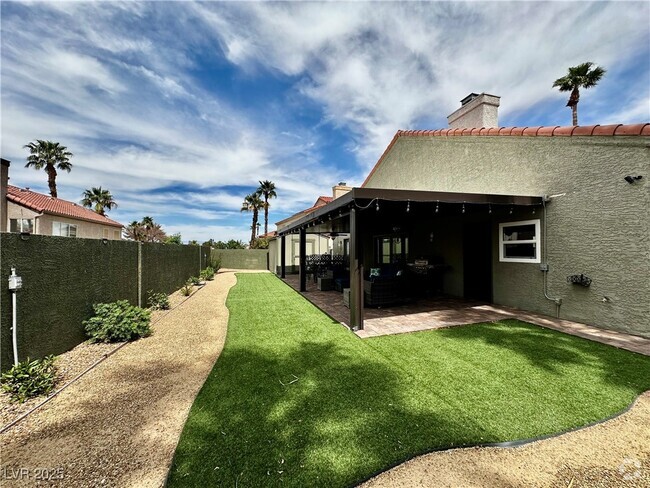 Building Photo - 41 Stone Cress Dr Rental