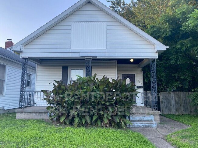 Photo - 1626 E Division St