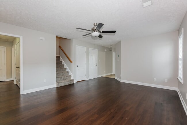 Photo - 1516 Beaconcrest Cir