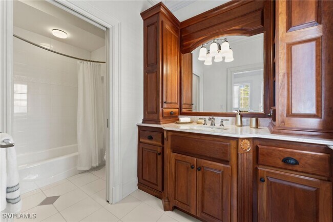 Photo - 2325 Lantern Ln