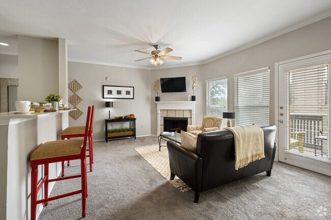 2BD, 2BA - 1,030SF - Living Area