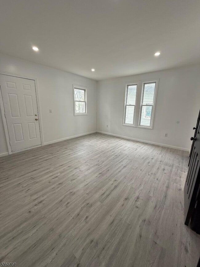 Photo - 15 Winthrop Terrace