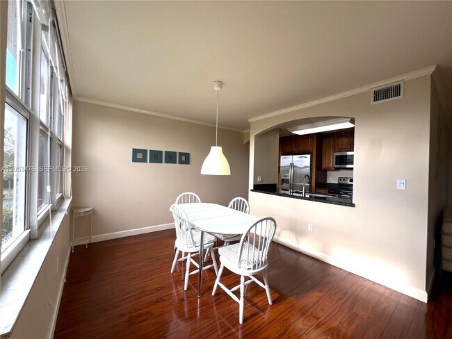 Photo - 9451 Evergreen Pl Unit 407