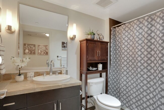 Photo - 819 Virginia St Unit 2007