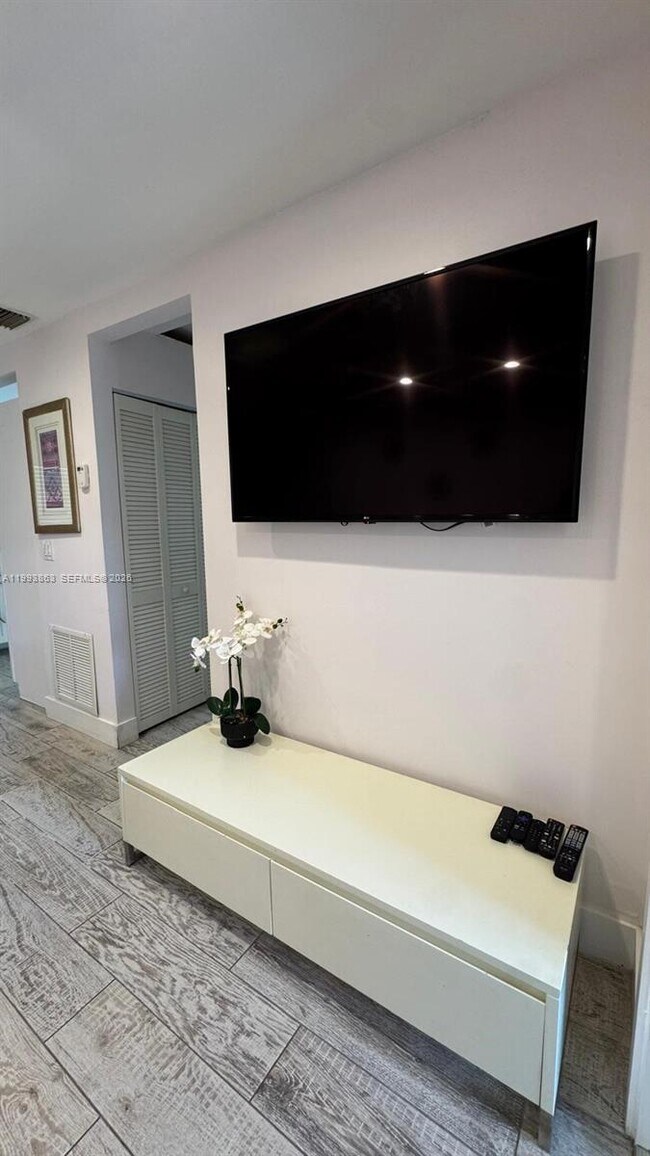 Photo - 414 9th Ave N Unidad N/A