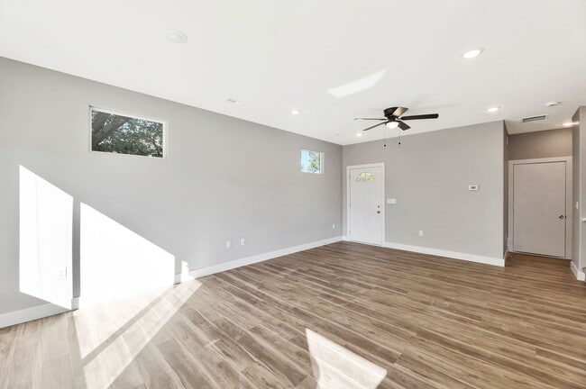 Photo - 4779 E 45th St N