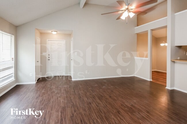 Photo - 2525 Butterfield Dr