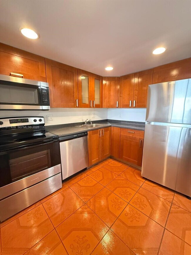 Photo - 13499 Biscayne Blvd Unit 1114