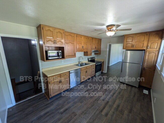 Photo - 306 Parkview Dr