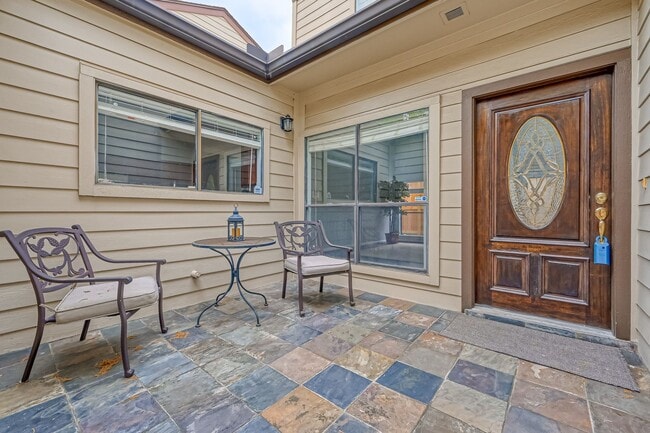 Building Photo - 2555 Bering Dr Unit 26 Rental