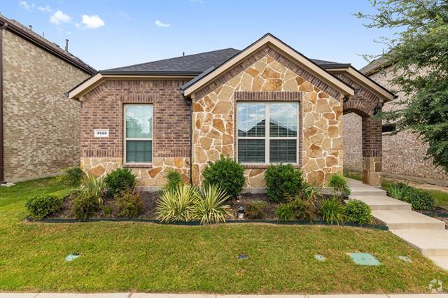 Building Photo - 2145 Miramar Dr Rental