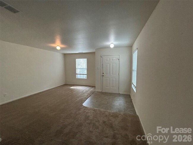 Photo - 3015 Meadow Knoll Dr