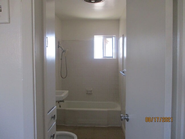 Photo - 503 30th St Unidad 503 30th D