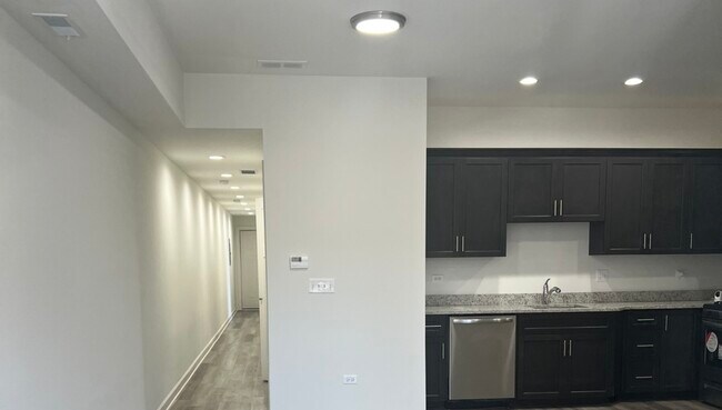 Photo - 6227 S St Lawrence Ave