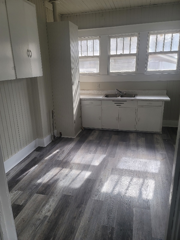 Photo - 1827 Kelly St