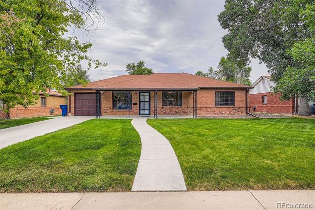Photo - 884 Troy St