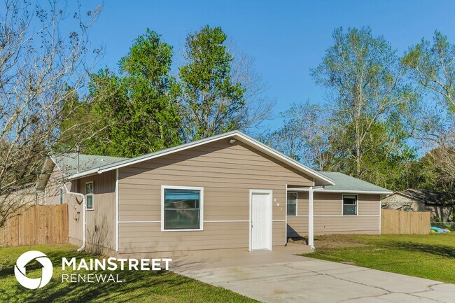 Photo - 301 Highland Ave