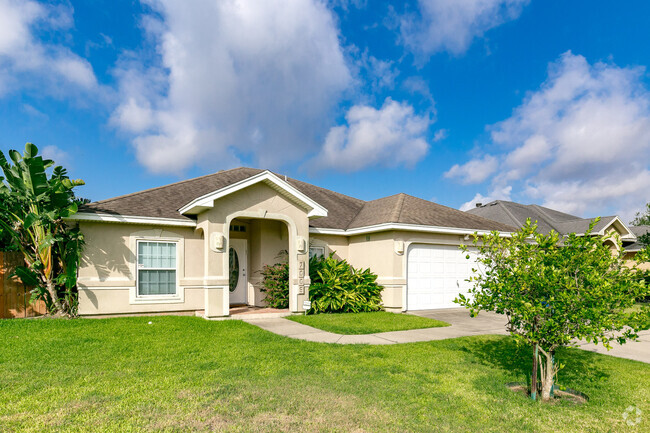 Building Photo - 7005 Madiera Dr Rental