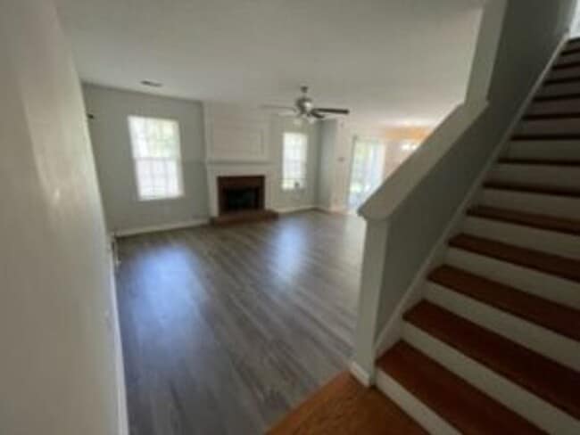 Photo - 122 Oak Cove Dr