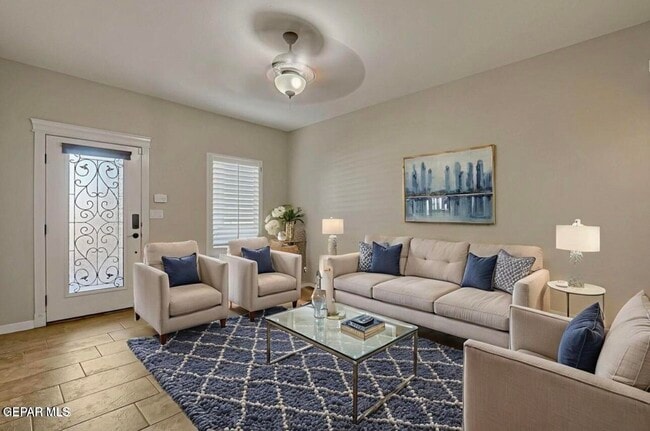 Photo - 1012 Maximo St