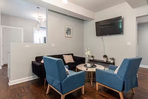 Photo - 3301 N Harding Ave