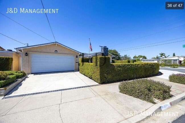 Building Photo - 4398 Clayford St